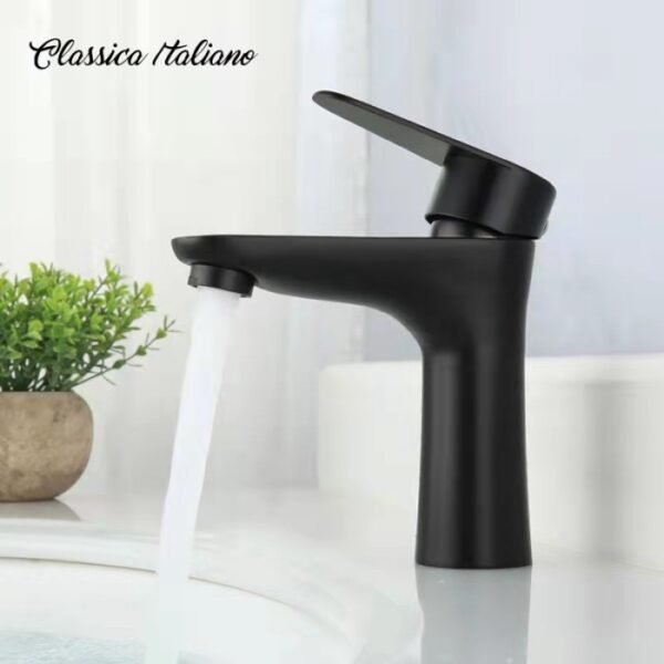 Classica Italiano paket Wastafel keramik + keran + cermin + afur