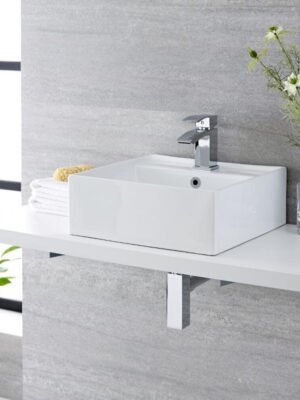 Meja Wastafel kamar mandi Classica Italiano keramik kotak