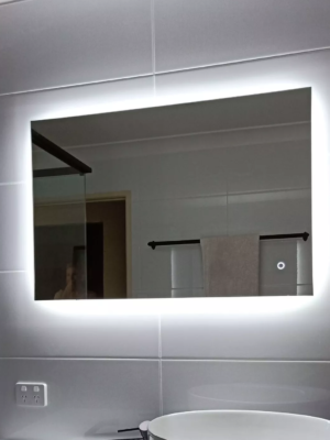 Classica Italiano cermin kamar mandi LED 90x50 kotak teknologi sentuh