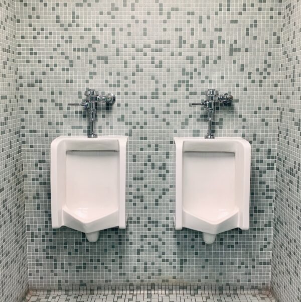 or-905-urinoir-toilet-38x28x58-3-1000x1000-1.jpeg Urinal toilet muslim keramik Classica Italiano model OR-905